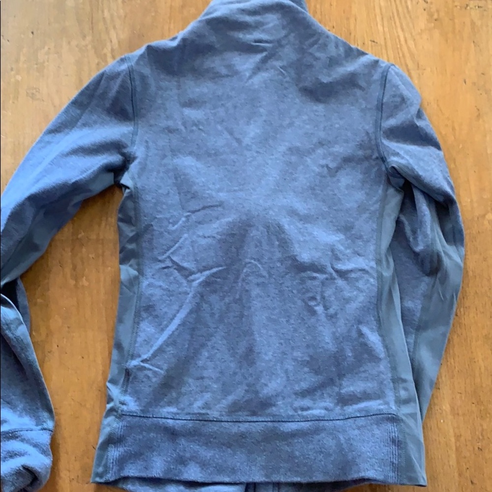 Nike jacket - Picture 2 of 3